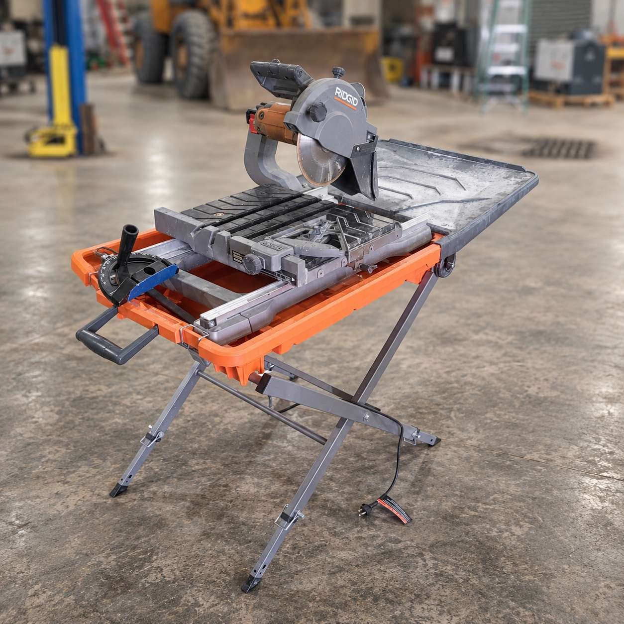RIDGID R4040 8-Inch Wet Tile Saw at Columbus Rentals