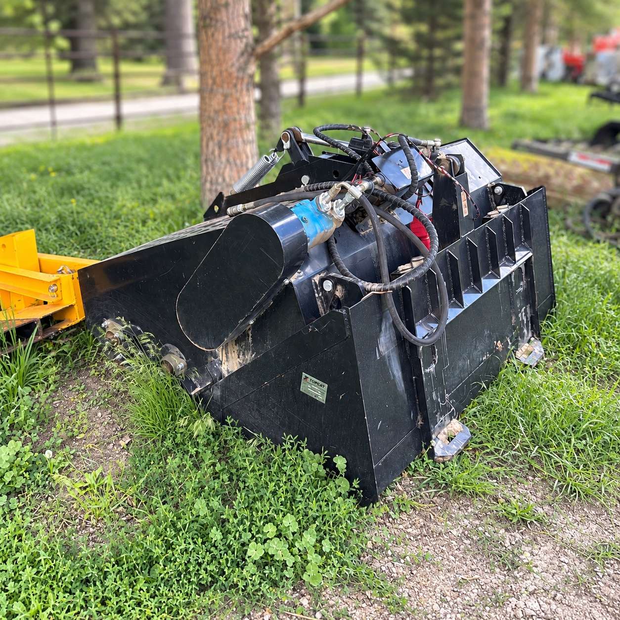 TOPCAT ECSSLR72 Landscape Rake at Columbus Rentals